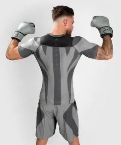 Venum Stone Rashguard - Shortsleeves Mineral Green -Training gear shop 035c8b6f12f7a1518e85471ec2bb6419603a6c18 RASH SS STONE MINERAL GREEN 04