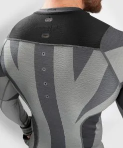 Venum Stone Rashguard - Longsleeves Mineral Green -Training gear shop 06c2e96befb51075f7e7d90e59e22381c0a7d63b RASH LS STONE MINERAL GREEN 10