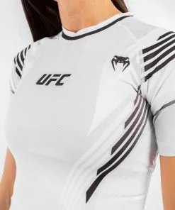 UFC Venum Authentic Fight Night Women's Rashguard - White 15 UFC Venum Authentic Fight Night Women's Rashguard - White -Training gear shop 131d3dc56095d6d84159314eb2039739339b9498 VNMUFC 00015 002 07
