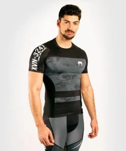 Venum Sky 247 Rashguard - Short Sleeve