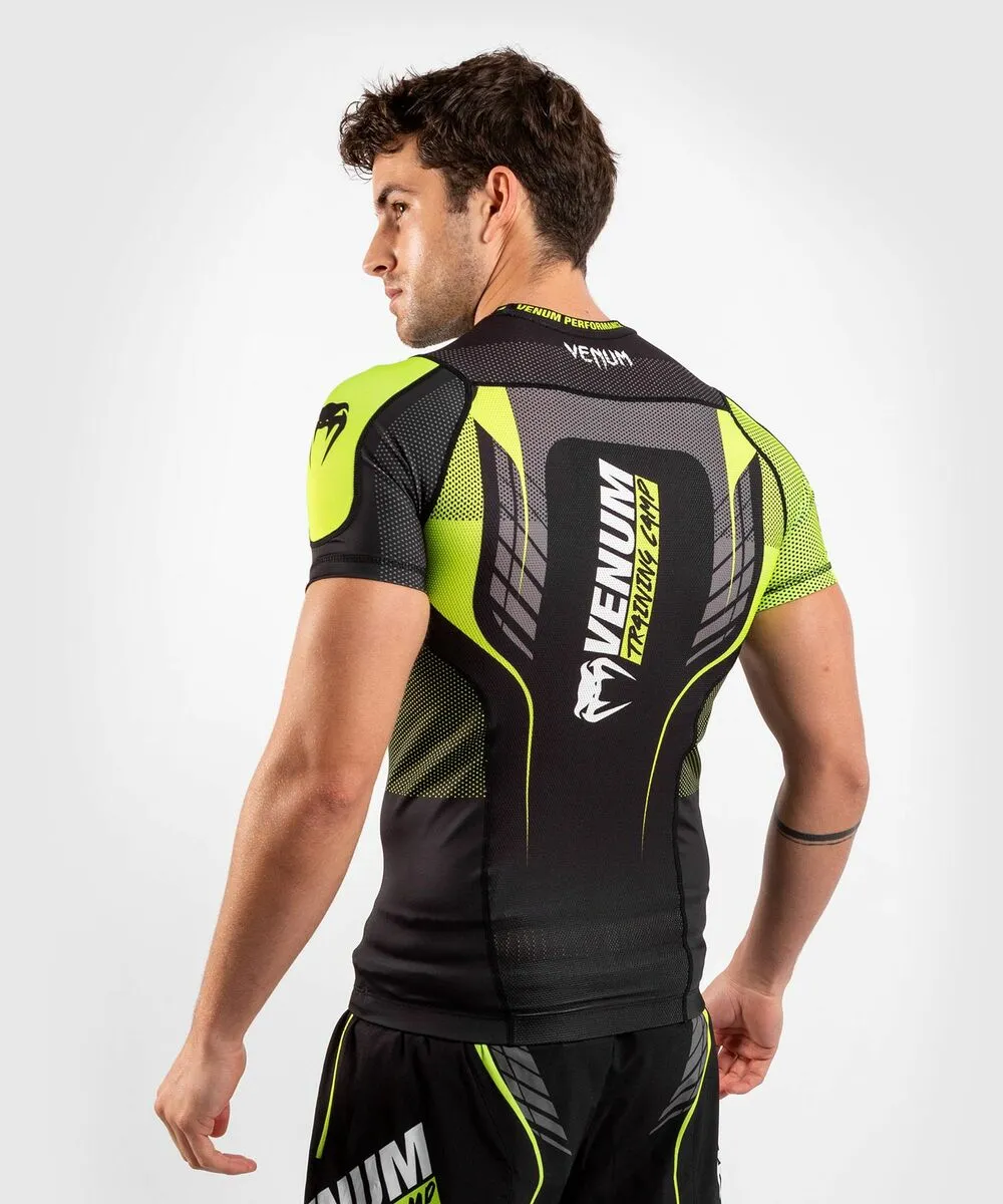 Venum Training Camp 3.0 Rashguard Short Sleeves 6 Venum Training Camp 3.0 Rashguard Short Sleeves - Image 4