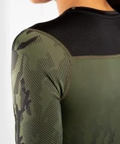 UFC Venum Authentic Fight Week Women's Performance Long Sleeve Rashguard - Khaki -Training gear shop 23c8a2dc8de9e905255bf108296980e0e04a5d93 VNMUFC 00026 015 07