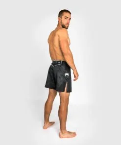 Venum Electron 3.0 Fightshorts - Black 8 Venum Electron 3.0 Fightshorts - Black -Training gear shop 24477ef5f3c5ce0fde2c7940576aa2c269b6beab FIGHTSHORT ELECTRON 3.0 06 1