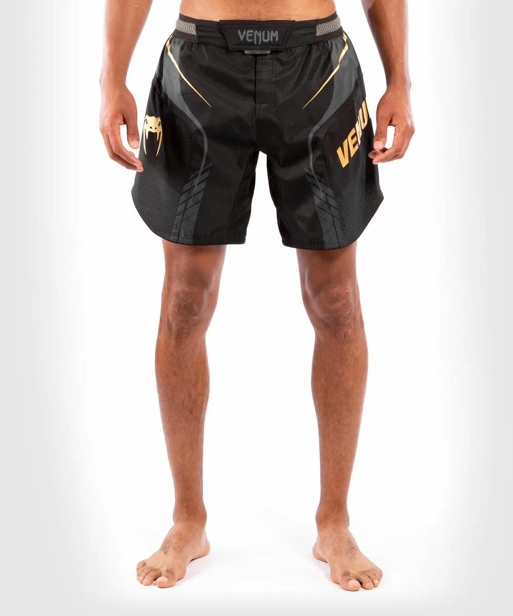 Venum Athletics Fightshorts - Black-Gold 3 Venum Athletics Fightshorts - Black-Gold