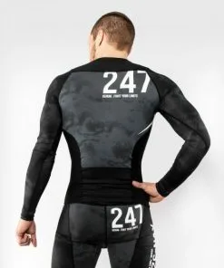 Venum Sky 247 Rashguard - Long Sleeves -Training gear shop 2a9d48fc5019e6551d0658eb5c567f659612dbc3 Rash long sleeves Sky247 3
