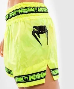 Venum Parachute Muay Thai Shorts - Fluo Yellow -Training gear shop 2e83a3e4b5d87cc8baa265aac5522f5c464df95c SHORT MUAYTHAI PARACHUTE FLUO YELLOW 06