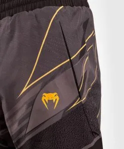 UFC Venum Replica Men's Shorts - Champion 18 UFC Venum Replica Men's Shorts - Champion -Training gear shop 2f095071881ae9b8cb558167be9f514eeec61f00 VNMUFC 00066 126 06 1