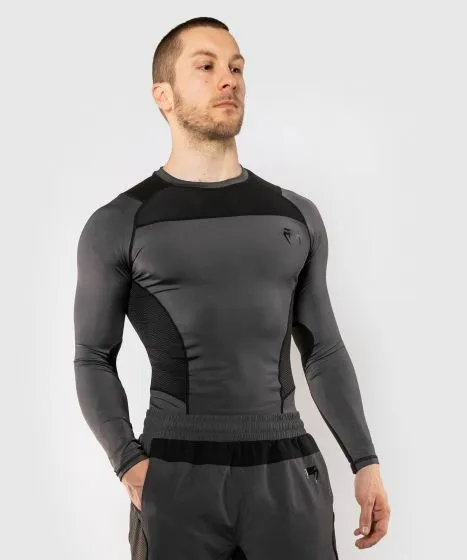 Venum GFit Rashguard - Long Sleeves Grey/black 4 Venum GFit Rashguard - Long Sleeves Grey/black - Image 2