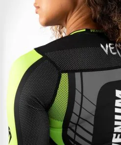 Venum Training Camp 3.0 Women's Rashguard Long Sleeves -Training gear shop 310754f081ad748862ae9bbe6d388c33155fae96 RASH LS VTC3 BLACK NEOYELLOW 07