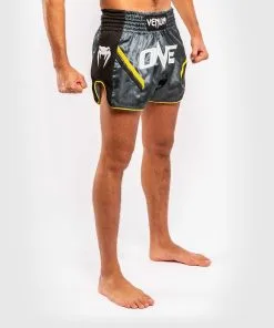 Venum ONE FC Impact Muay Thai Shorts - Grey-Yellow 11 Venum ONE FC Impact Muay Thai Shorts - Grey-Yellow -Training gear shop 378499d37c59384ef1ac72284308120f34077005 SHORT MUAYTHAI ONEFC GREY YELLOW 05