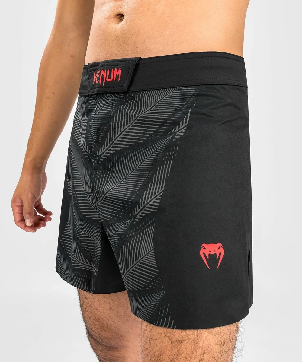 Venum Phantom Fightshorts - Black/Red 4 Venum Phantom Fightshorts - Black/Red - Image 2