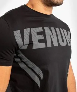 Venum One FC Impact T-shirt - Black-Black 13 Venum One FC Impact T-shirt - Black-Black -Training gear shop 530cab014f62808612e4ddeeecb7bebcc38aaf94 TS ONEFC IMPACT BLACK BLACK 05