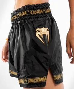 Venum Parachute Muay Thai Shorts - Black-Gold -Training gear shop 60bae01de4e8abda8fb9ae71eb2b89ccb3f9a63b SHORT MUAYTHAI PARACHUTE BLACK GOLD 06 1