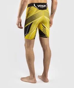 UFC Venum Pro Line Men's Vale Tudo Shorts - Yellow -Training gear shop 60d35928eab1e332e97f278af38a675568ada2c4 VNMUFC 00073 006 03