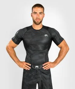 Venum Electron 3.0 Rashguard - Shortsleeves Black