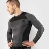 Venum GFit Rashguard - Long Sleeves Grey/black -Training gear shop 67720abab289e7f3e79bd6527821c1a9b5ecac35 RASH LS GFIT GREY BLACK SD 02 1