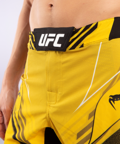 UFC Venum Pro Line Men's Shorts - Yellow -Training gear shop 679c71c36b5c1d1ed1c3dc8e1a7c689c3e022467 7