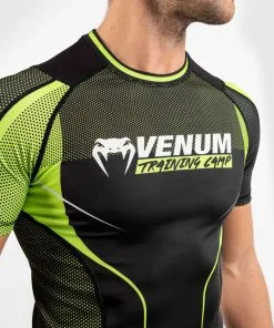 Venum Training Camp 3.0 Rashguard Short Sleeves 13 Venum Training Camp 3.0 Rashguard Short Sleeves -Training gear shop 6c639f57fbd0e21763040db0faced6cae9170391 RASH SS VTC3.0 BLACK NEOYELLOW 06