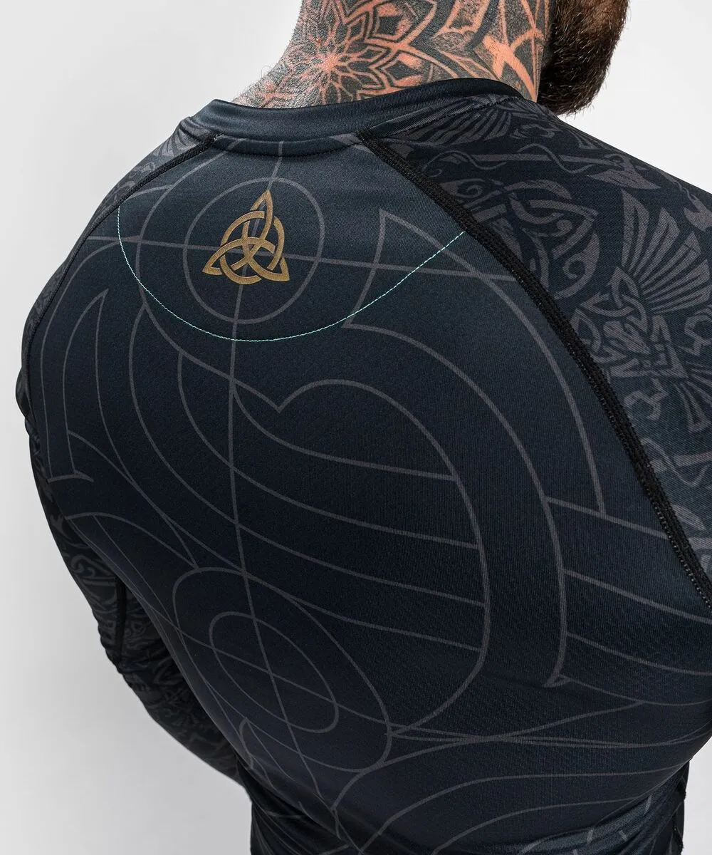 Venum Assassin´s Creed Reloaded LS Rashguard, Black 9 Venum Assassin´s Creed Reloaded LS Rashguard, Black - Image 7