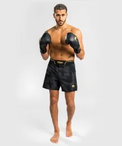 Venum Razor Fightshorts - Black/Gold 9 Venum Razor Fightshorts - Black/Gold -Training gear shop 75950727347fcf63ad7bf8d398241f76b5077cf2 FS RAZOR BLACK GOLD 01