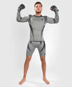 Venum Stone Rashguard - Longsleeves Mineral Green -Training gear shop 896e5ff5d302cd6a4f1680fb1a79139ea7114bc3 RASH LS STONE MINERAL GREEN 01