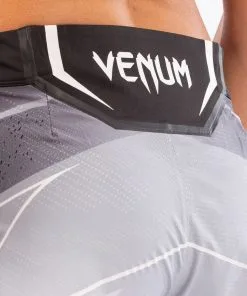 UFC Venum Authentic Fight Night Women's Shorts - Short Fit - White -Training gear shop 8ee4a626970b10583584a2cc338a8f35fde1c1ec VNMUFC 00020 002 07