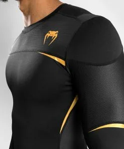 Venum Tempest 2.0 Rashguard Long Sleeves 11 Venum Tempest 2.0 Rashguard Long Sleeves -Training gear shop RASHGUARDS LS TEMPEST2.0 BLACK GOLD 09