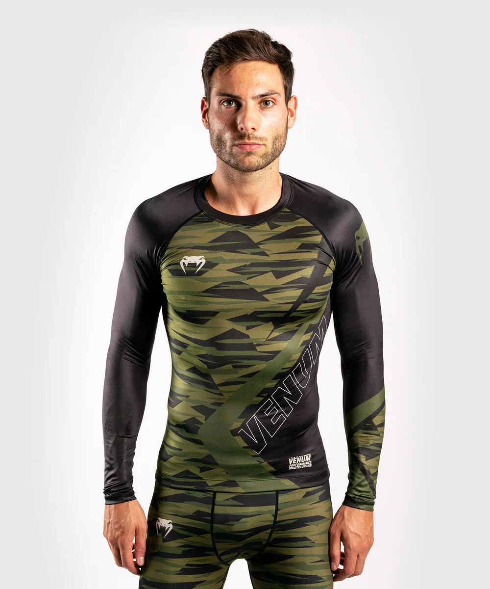 Venum Contender 5.0 LS Rashguard 3 Venum Contender 5.0 LS Rashguard