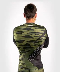Venum Contender 5.0 LS Rashguard 14 Venum Contender 5.0 LS Rashguard -Training gear shop RASH LS CONTENDER 5.0 KHAKI CAMO SD 042028129