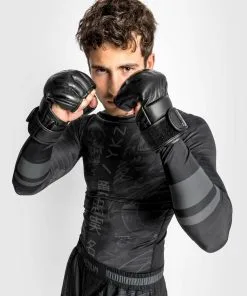 Venum YKZ21 Rashguard Long Sleeves Black-Black 10 Venum YKZ21 Rashguard Long Sleeves Black-Black -Training gear shop RASH LS YKZ BLACK BLACK 02