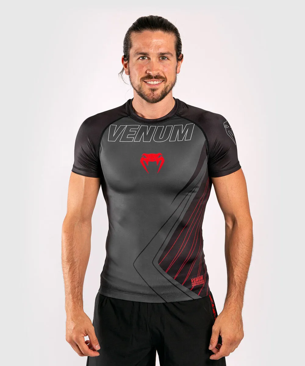 Venum Contender 5.0 SS Rashguard 4 Venum Contender 5.0 SS Rashguard - Image 2