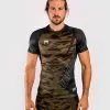 Venum Contender 5.0 SS Rashguard -Training gear shop RASH SS CONTENDER 5.0 KHAKI CAMO SD 012028129