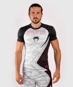 Venum Contender 5.0 SS Rashguard 12 Venum Contender 5.0 SS Rashguard -Training gear shop RASH SS CONTENDER 5.0 WHITE CAMO SD 012028129