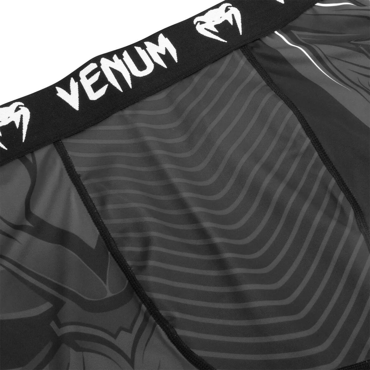 Venum Bloody Roar Exclusive Vale Tudo Shorts 8 Venum Bloody Roar Exclusive Vale Tudo Shorts - Image 6