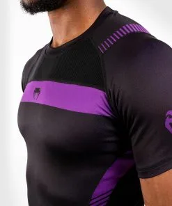 Venum NoGi 3.0 Rashguard Short Sleeves - Black-Purple 13 Venum NoGi 3.0 Rashguard Short Sleeves - Black-Purple -Training gear shop a2f50d997512fbd189ca72155ee16e0891887192 RASH SS NOGI3.0 PURPLE 06