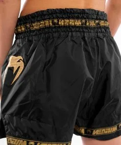Venum Parachute Muay Thai Shorts - Black-Gold -Training gear shop abf411922efd0e2bc282961e9cc1d1805bdfb546 SHORT MUAYTHAI PARACHUTE BLACK GOLD 07 1