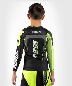 Venum Training Camp 3.0 Kids Rashguard 12 Venum Training Camp 3.0 Kids Rashguard -Training gear shop aed00377b0ecd49ca3e69a1b53ce73101c149a4a RASH SS VTC3 BLACK NEOYELLOW 04 2