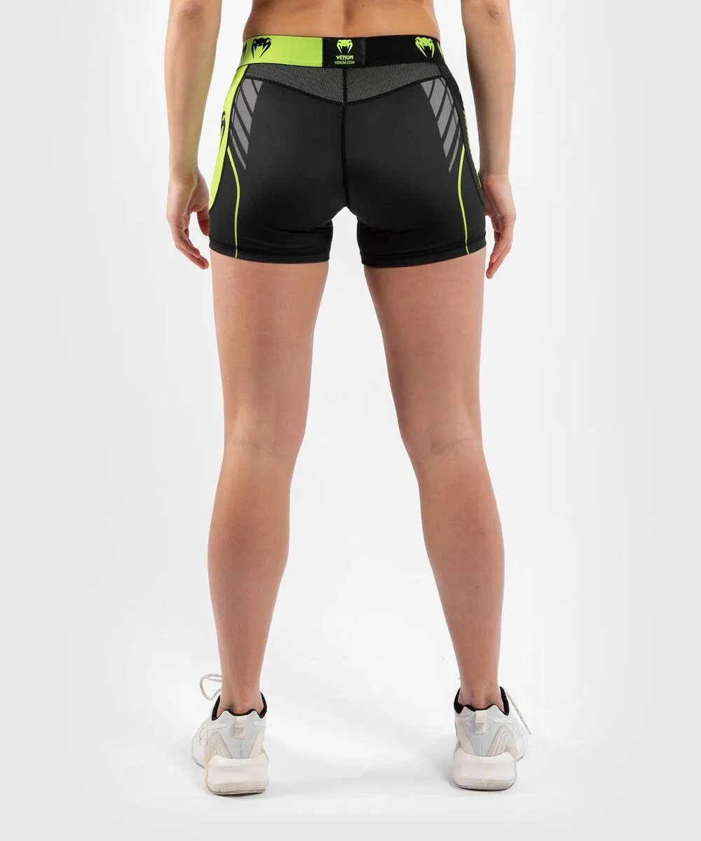 Venum Training Camp 3.0 Women's Compression Shorts 6 Venum Training Camp 3.0 Women's Compression Shorts - Image 4