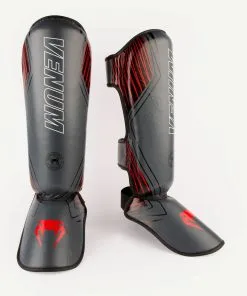 Venum Contender 2.0 Shinguard -Training gear shop b45dba39beb52964ecb2d1ad87f28e69ed459681 5J5A9083