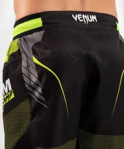 Venum Training Camp 3.0 Fightshorts 16 Venum Training Camp 3.0 Fightshorts -Training gear shop bd8c53eaa8ce702812bdeea5fa6e64e06e733c70 FIGHTSHORTS VTC3.0 BLACK NEOYELLOW 07