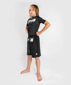 Venum Okinawa 3.0 Kids Fightshorts -Training gear shop cc20f29365f49a6e07aa7abd4b0dc851c38befbf FS OKINAWA BLACK RED 12