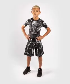 Venum GLDTR 4.0 (Gladiator) Rashguard For Kids 15 Venum GLDTR 4.0 (Gladiator) Rashguard For Kids -Training gear shop db6c9b3f9d368cc2023c4264e81089325b220f65 RASH SS GLADIATOR BLACK WHITE 09 1