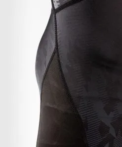 UFC Venum Authentic Fight Week Women's Performance Long Sleeve Rashguard - Black 15 UFC Venum Authentic Fight Week Women's Performance Long Sleeve Rashguard - Black -Training gear shop ddce3fab8902c0dc4c264bec1d03d72683b22c5e VNMUFC 00026 001 09