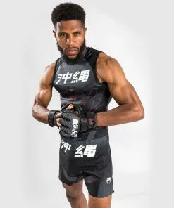 Venum Okinawa 3.0 Fightshorts - Black/Red 13 Venum Okinawa 3.0 Fightshorts - Black/Red -Training gear shop e1d1eb7f6cdb397f17c18916f76dd44e6f35e313 FS OKINAWA BLACK RED 02 1