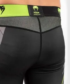 Venum Training Camp 3.0 Compression Shorts 16 Venum Training Camp 3.0 Compression Shorts -Training gear shop e4052acd8fddc8b6438a31cb5f45e6f33e1ddd0e COMPRESSION SHORT VTC3.0 BLACK NEOYELLOW 07