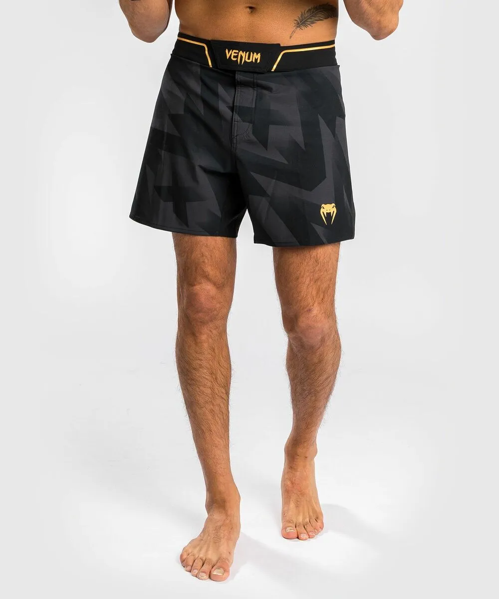 Venum Razor Fightshorts - Black/Gold 3 Venum Razor Fightshorts - Black/Gold