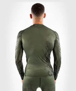 UFC Venum Authentic Fight Week Men's Performance Long Sleeve Rashguard - Khaki 11 UFC Venum Authentic Fight Week Men's Performance Long Sleeve Rashguard - Khaki -Training gear shop ed5c970e5f516d63e3856070874a11b62a37370e VNMUFC 00055 015 03