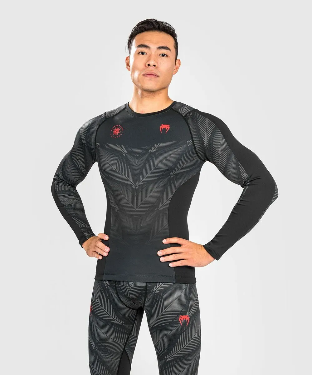 Venum Phantom Rashguard - Longsleeves Black/Red 4 Venum Phantom Rashguard - Longsleeves Black/Red - Image 2