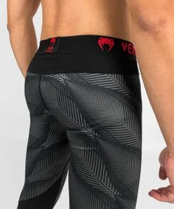 Venum Phantom Spats Black/Red -Training gear shop f0d162c3541767109fd21fc297a24272f6be8e6e SPATS PHANTOM 17