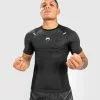 Venum Biomecha Rashguard (23) - Shortsleeves Black/Grey -Training gear shop fb7369cebf9ca89b1d0eeef0fa8f74614b67ebbe RASH BIOMECA